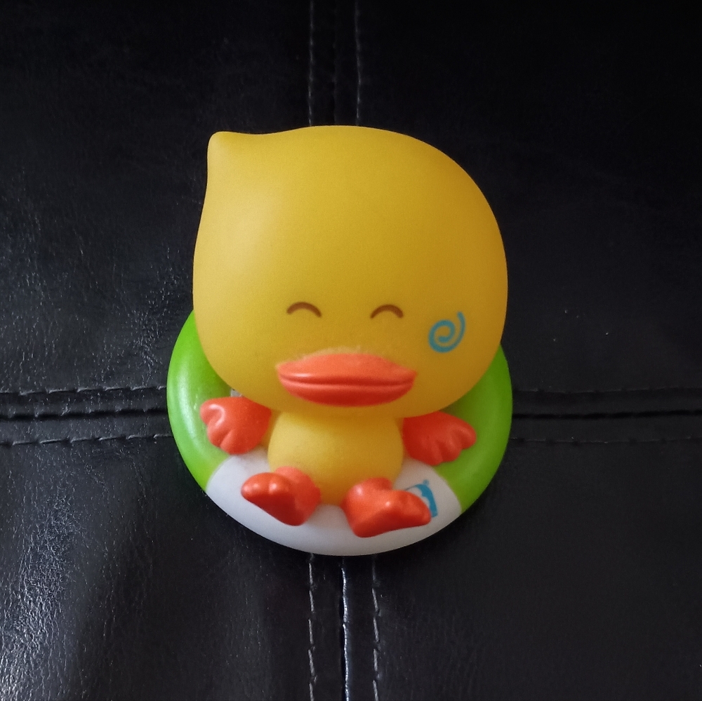 3/$10 🌟 Blue Box Yellow Ducking Ducky Duck Bath Water Tub Temperature Toy